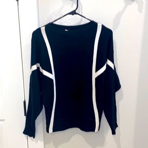 EUC Women’s Size XL Knit Ribbed Sweater by Northern Angel Black & White Dolman